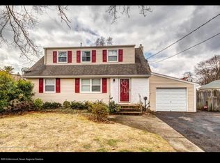 10 Runyon Ave, Freehold, NJ 07728