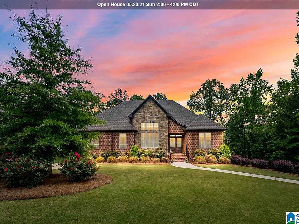 1st image of 417 Grey Oaks Dr