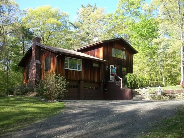40 Beckwith Rd, Killingworth, CT 06419