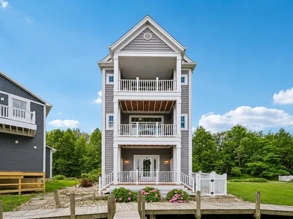 13820 Rosewood Dr NE, Thornville, OH 43076