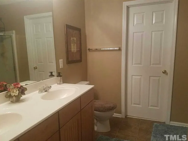 309 Trayesan Dr — Photo 11