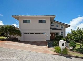 5367 Kahalakua St, Honolulu, HI 96821