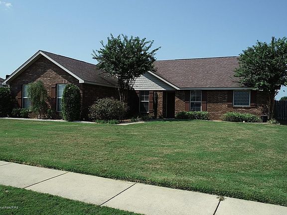 4th image of 7603 Walnut Glenn Dr