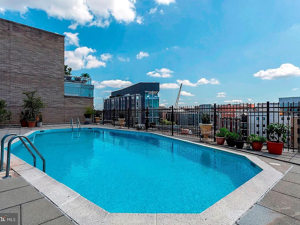 Rooftop pool and deck at The Carriage House
