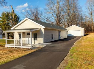 5 Bethlehem Pl, Poughkeepsie, NY 12603