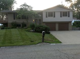 5541 Aspen Valley Ave NE, Canton, OH 44721
