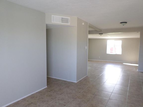 2nd image of 657 W Calle Castile
