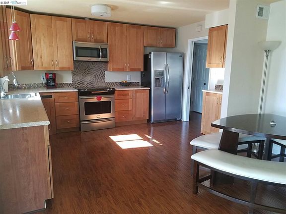 5th image of 2205 Kendree St