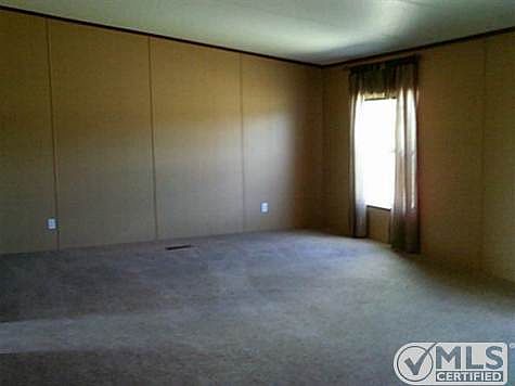 5th image of 8023 Dorothy Ln