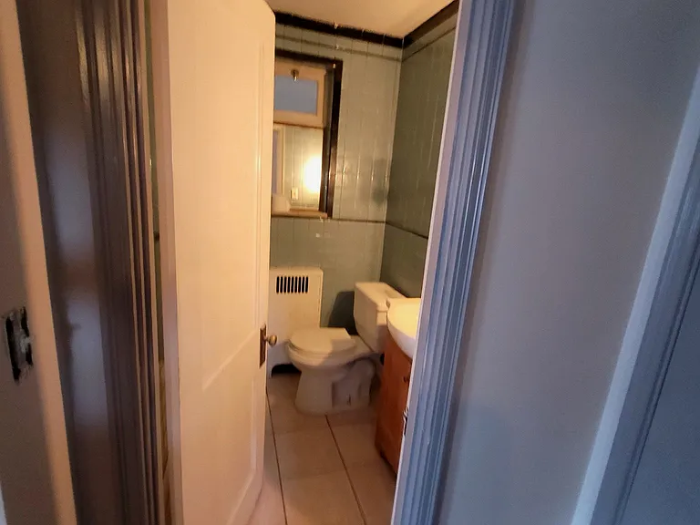 4738 Friendship Ave — Photo 10