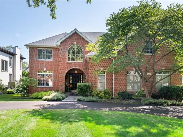 1131 Linden Ave, Deerfield, IL 60015