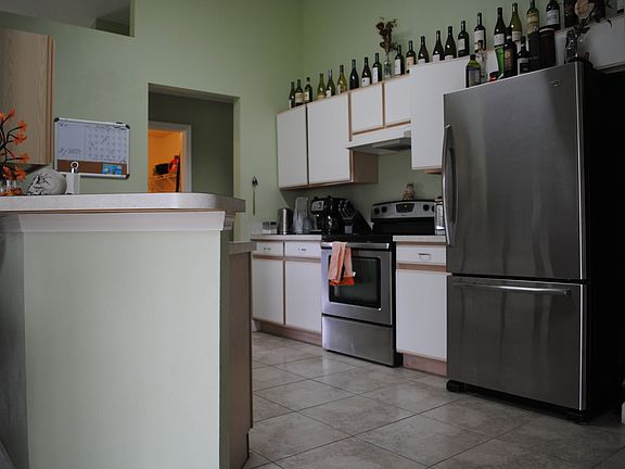4th image of 29 Buttermill Dr