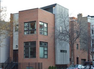1659 W Superior St, Chicago, IL 60622