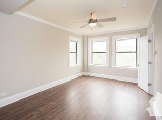 817 W Lakeside Pl APT 306, Chicago, IL 60640