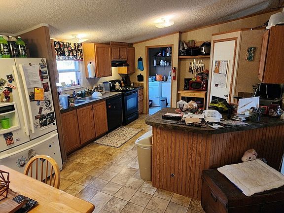 5th image of 125 Robins Nest Dr