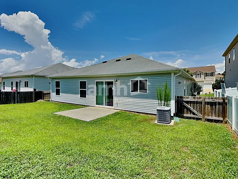 171 Plymouth Dr — Photo 17