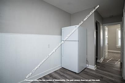 5th image of 1244 S Broadway St