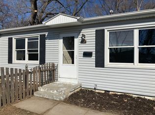 7106 Florence St, La Vista, NE 68128