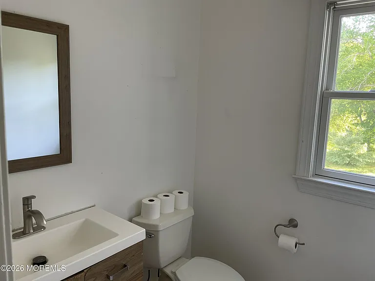 15 Hope Dr — Photo 16