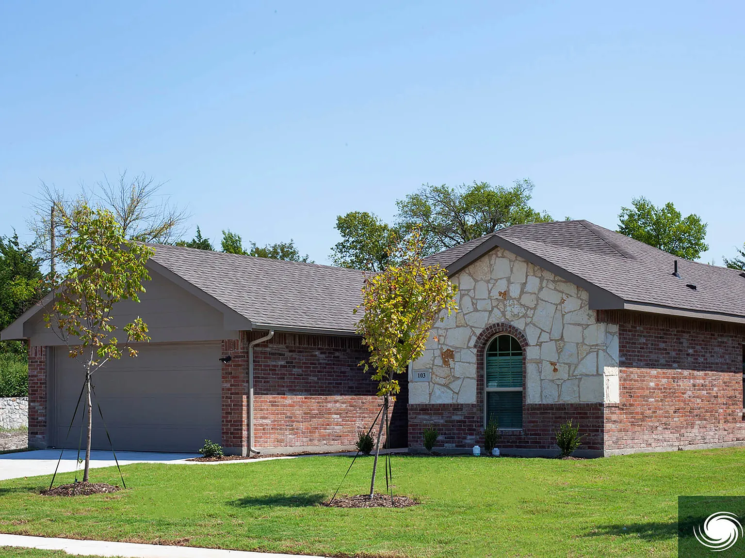 Camden Park Farmersville — Photo 4