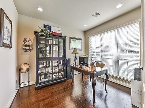 5th image of 15218 Ironwood Meadow Ln