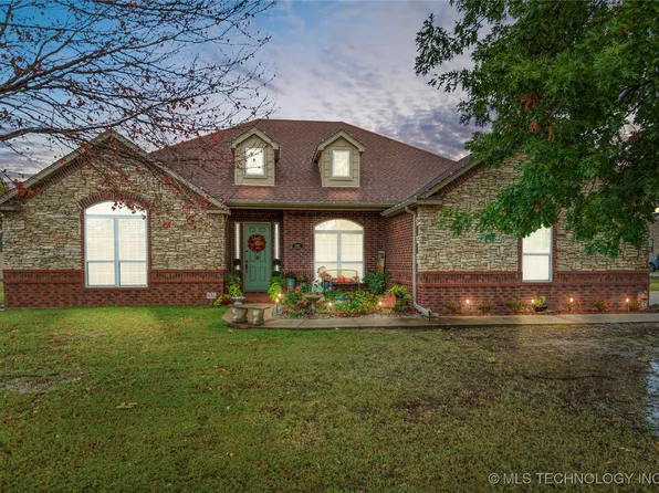 2005 S Pierce Ave, Wagoner, OK 74467