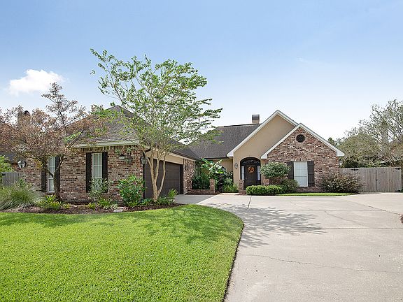 2nd image of 18441 Manchac Lake Dr