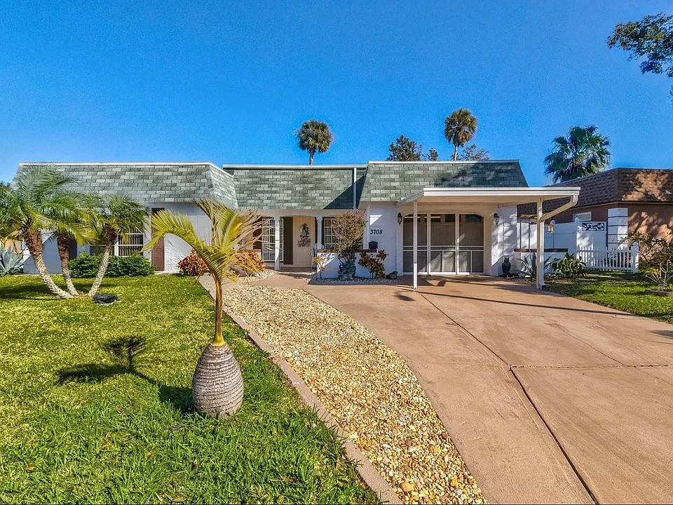 3708 Springfield Dr