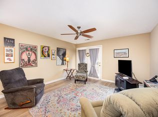 612 Friars Ln APT 6, Florence, KY 41042