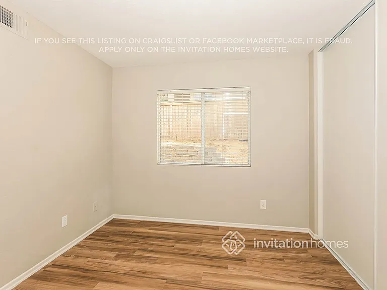 27451 Echo Canyon Ct — Photo 13
