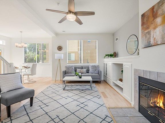 4th image of 1690 Civic Center Dr APT 301