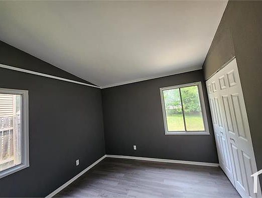 5th image of 3211 Alida St