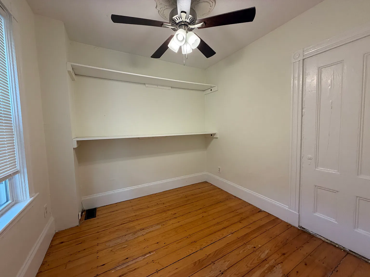 2 bed, 9999 sqft, $2,800 — Photo 2