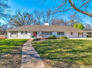 1824 Moonlight Dr, Bartlesville, OK 74006