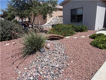 2nd image of 1852 Bentley Dr