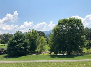 Mint Meadows Dr, Maryville, TN 37803