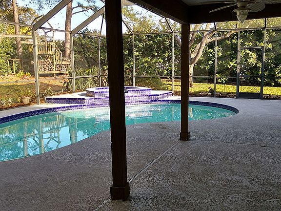 2nd image of 2552 Tradewinds Trl