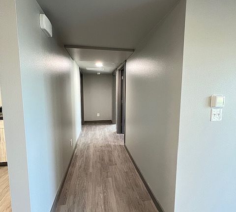 4th image of 628 S Perry St #B302