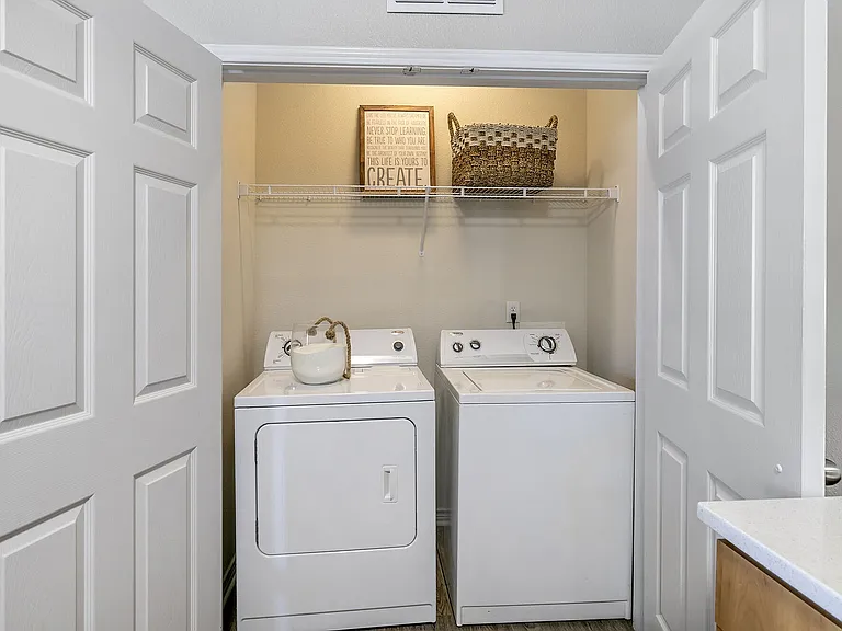 New Longview — Photo 6