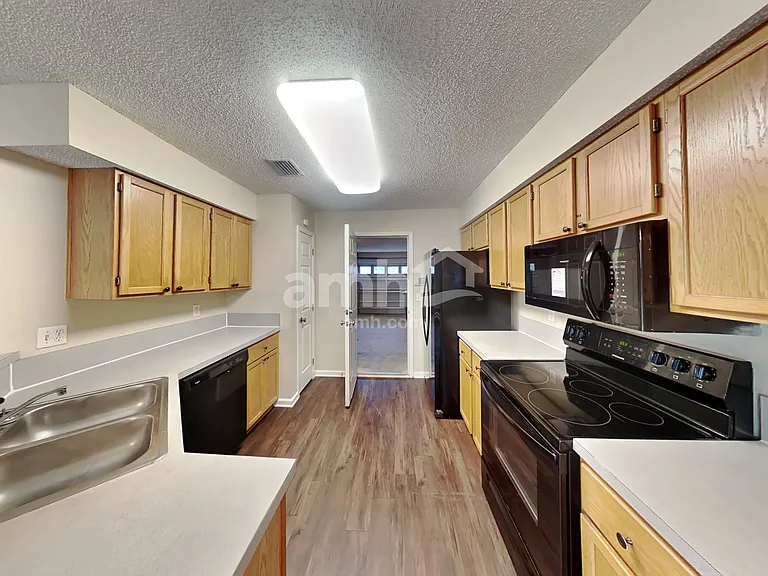 12612 N Ashglen Dr — Photo 3