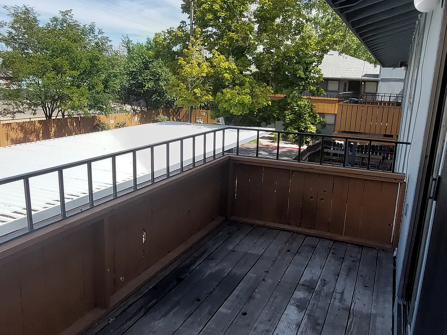 2 bed, 1001 sqft, $1,735 — Photo 4