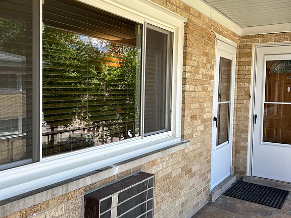 4th image of 7206 W Wellington Ave #3G