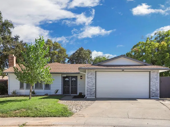 3913 Thornhill Dr, Sacramento, CA 95826