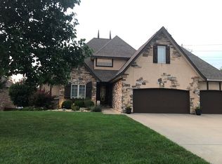 833 Beaufort St, Nixa, MO 65714