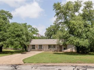 1003 Winding Rd, College Station, TX 77840