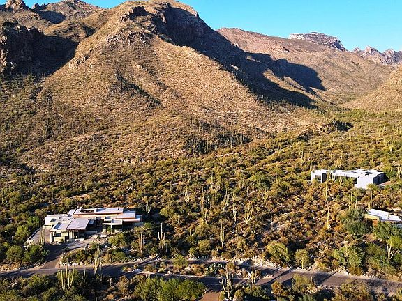 2nd image of 2110 E Desert Garden Dr Unit 270