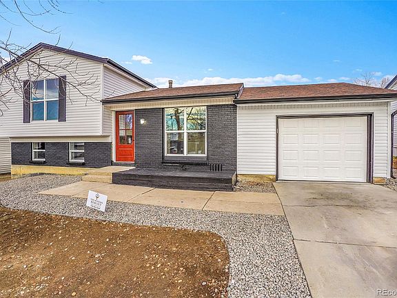 2nd image of 1262 S Olathe Way