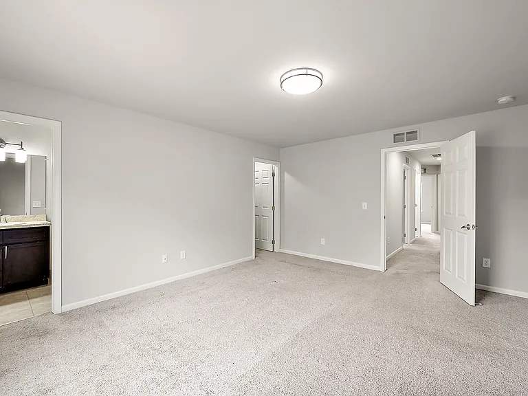14537 Valenti Ln — Photo 17