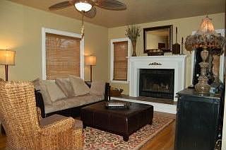 2nd image of 653 Dorothy Ave