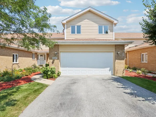 8447 Dunmore Dr, Tinley Park, IL 60487